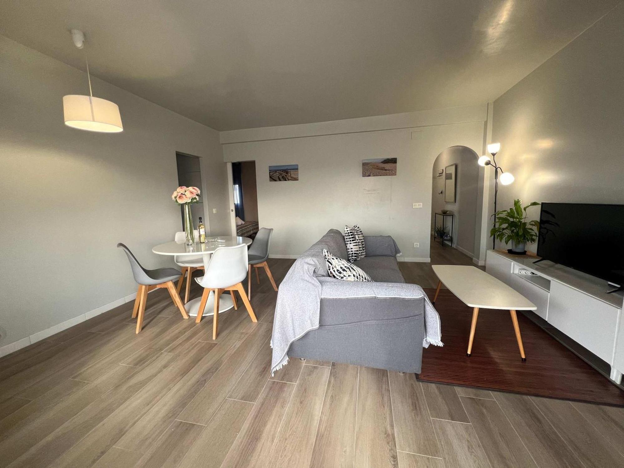 Apartment Triple A Location Rents Fast By Better Bookings Marbella